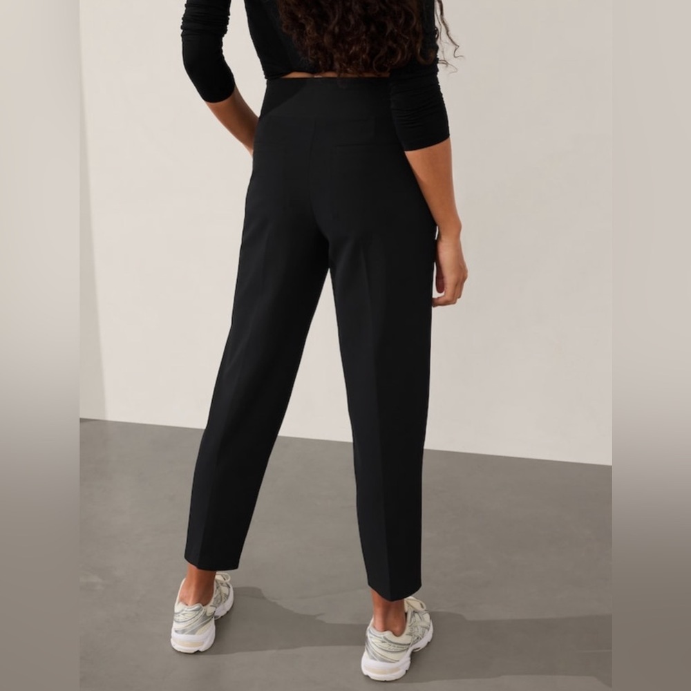 NWT Athleta Endless Black Pants size 8. - Picture 5 of 10